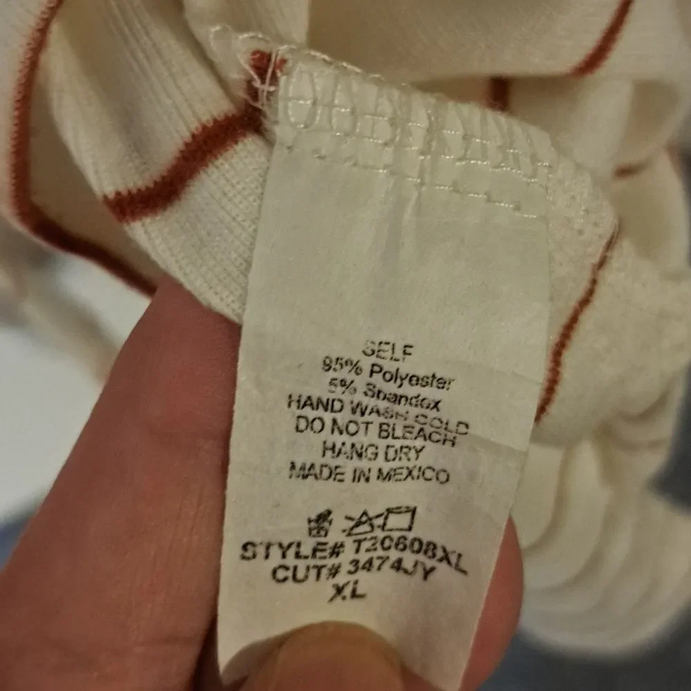 White Birch Striped V-Neck Long Sleeve Top size XL - Picture 3 of 6